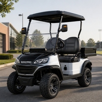 Voiturette de golf tout-terrain à haute capacité de charge pour 2 passagers avec boîte de chargement arrière et pneus tout-terrain pour utilisation en ranch et en zone touristique