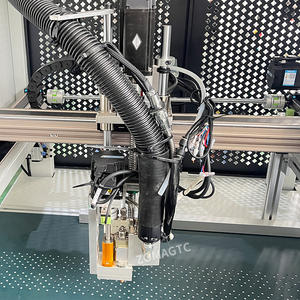 Remise à durée limitée boîte de livre à couverture rigide semi-automatique à haut rendement formant la machine d'assemblage pour la fabrication de boîtes - Product Image 5