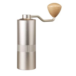 Molinillo de Café Manual Portátil Ajustable con Cuerpo de Aluminio y Muelas Cónicas de Acero Inoxidable, Grado Doméstico - Product Image 1