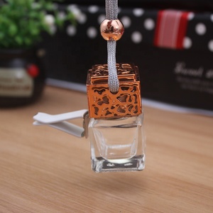 Botol AC Mobil, Klip Besi Outlet Udara Mobil Hitam Putih, Botol Diffuser AC Mobil Cocok untuk Mobil - Product Image 3