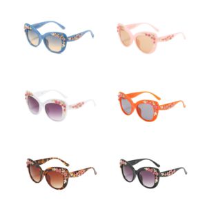 Vente en gros Lunettes de soleil œil de chat rétro avec verres dégradés en plastique floral Monture <span class=keywords><strong>rouge</strong></span> unisexe pour hommes et femmes Commerce extérieur <span class=keywords><strong>Amazon</strong></span> - Product Image 1