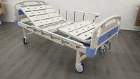 2025 nouveau Design médical en gros meilleur prix lit d'hôpital avec deux fonctions manuel ABS lit de patient infirmier certifié ISO