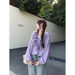 Chemise à volants florale à col en V de style français, manches longues en mousseline de soie, vêtements décontractés pour femmes, couleur violette, pour le printemps - Product Image 3