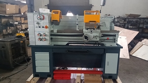 Nhà máy công nghiệp Độ chính xác cao CE tiêu chuẩn máy cq6240 ngang phổ Hướng dẫn sử dụng nhiệm vụ trung bình kim loại băng ghế dự bị máy tiện - Product Image 3