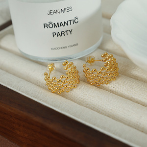 <b>Titanium</b> Steel <b>Stud</b> Earrings Gold Beaded C Shape Mesh Design Hong Kong Style 18K Gold Plated Geometric Fashion Jewelry - Product Image 2