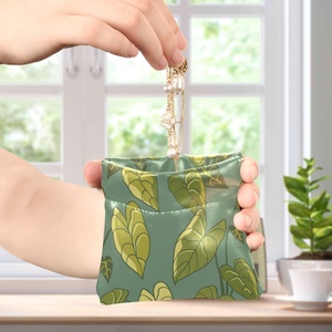 Aloha Print Hawaiian Kalo Design Leather Women Money Coin Pouch Mini Wallet <b>Small</b> Cash Coin <b>Purse</b> - Product Image 3