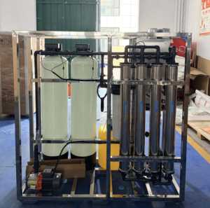 Système de traitement d'eau par osmose inverse 1000L/heure avec pompe PLC et moteur - Faible bruit, <span class=keywords><strong>entretien</strong></span> facile pour l'aquaculture et les lignes d'eau en bouteille - Product Image 2