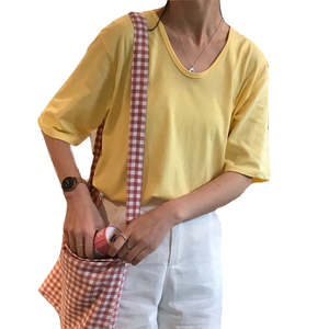 Camiseta Promocional Lisa al por Mayor, Personalizable con Tinte, Cuello en V, 100% Algodón, para Mujer - Product Image 2