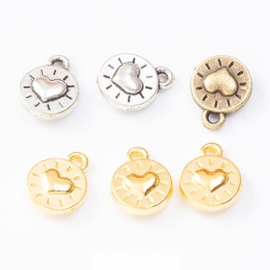 Sonnenstrahl-Herzanhänger aus Zinklegierung mit Einzelschlaufe für Valentinstag-Bouquets und Bandverzierungen - Product Image 1