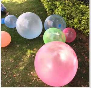 Pelota de Burbuja Gigante Elástica, Pelota Reutilizable para Jugar en la Playa, Piscina y Jardín - Product Image 6