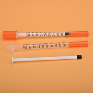 Siringa Monouso di Sicurezza per Insulina Animale 100 UI Sterile 1ml / 0.5ml con Ago Fisso 29G/30G/31G - Product Image 5