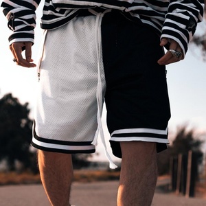 Shorts de sport pour homme de haute qualité à double couche en mesh 2 en 1, impression de logo personnalisé, shorts de basket-ball en mesh pour homme - Product Image 3