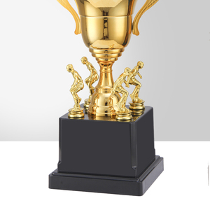 JZ 2026 Fabrication en usine, trophée en plastique compétitif avec figurines interchangeables pour football/basketball - Product Image 6