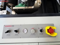 Mesin Cetak Flexo Kecepatan Tinggi dengan Kontrol Tegangan Otomatis untuk Pencetakan Gulungan Kertas