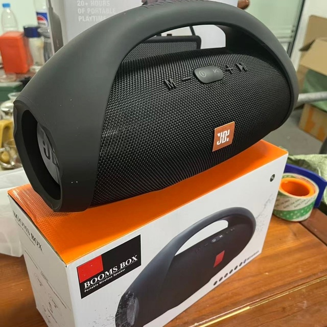 Portable Subwoofer Wireless Speaker Bt-5.0 Waterproof Outdoor Sports TF USB FM AUX Flip Battery Plastic E10