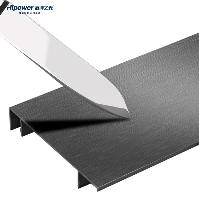 Papan dasar pinggiran dinding dekoratif aluminium Hipower Aksesori lantai papan Skirting led tinggi profil papan skirting LED