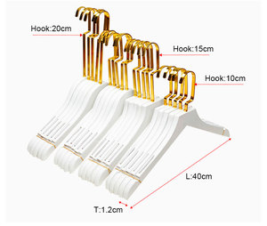 Cintres de luxe personnalisés en bois massif blanc antidérapant avec crochet doré pour vêtements de <span class=keywords><strong>mariage</strong></span> - Product Image 3