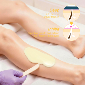Cire <span class=keywords><strong>dépilatoire</strong></span> professionnelle en perles de cire dure au chocolat blanc 500g en pot PVC pour l'épilation complète du corps en salon, spa ou à domicile - Product Image 3