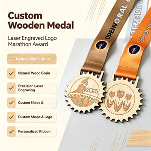 Médailles en bois gravées au laser avec logo personnalisé, fabriquées par Oneway Factory, porte-médailles de marathon personnalisé, médaille en bois - Product Image 1