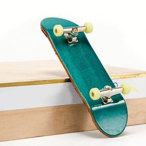 Juego Completo de Fingerboard Personalizado de 30 mm, 32 mm, 34 mm, Tabla de Fingerboard de Madera de Arce, Mini Patineta Personalizada - Product Image 1