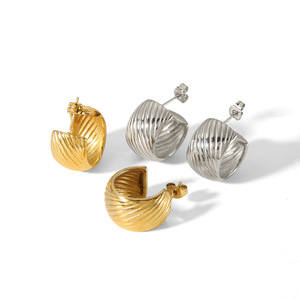 <b>Cuff</b> <b>Earrings</b> Geometric C-Shaped Striped 18K Gold Stainless Steel For Women Fashion Jewelry TE6485-G TE6485-S - Product Image 3