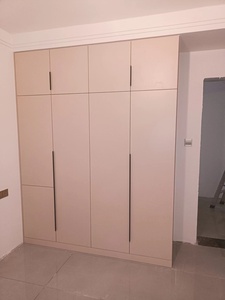 Mobile da Soggiorno Elegante e Durevole: un'Aggiunta Favolosa alla Tua Collezione di Arredamento Eco-Sostenibile - Product Image 3