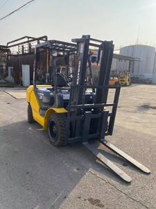 Komatsu Original 3 Ton <b>Used</b> Diesel FD30 Forklift 3 Stage Mast 4.5m Lifting Height 4WD Solid Tire From Japan for Sale - Product Image 5