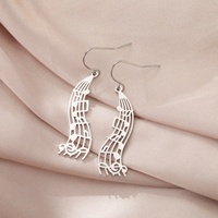 Boucles d'oreilles pendantes en forme de note musicale Boucles d'oreilles classiques en acier inoxydable Cadeau pour femmes