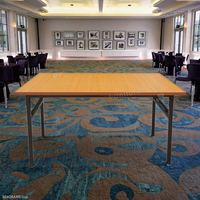 Table rectangulaire pliante moderne pour salle de banquet d'hôtel avec plateau laminé YC-T07L