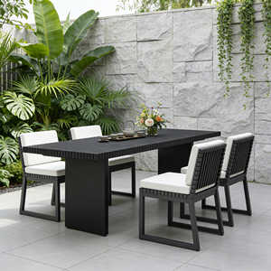 Table <span class=keywords><strong>de</strong></span> repas extérieure élégante avec structure en aluminium et plateau imperméable pour propriétés privées, jardins sur toits, salons <span class=keywords><strong>d</strong></span>'hôtel - Product Image 1
