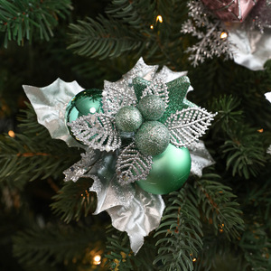 Décoration de Noël : Boîte Cadeau Blanche, Feuille, Guirlande d'Arbre de Noël, Vigne, Composition Florale, Ornement, Fournitures d'Ambiance - Product Image 2