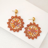 Pendientes Largos Hechos a Mano con Cuentas en Forma de Flores Bohemias con Acero Inoxidable Chapado en Oro de 18K - Joyería de Fiesta para Mujer