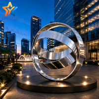 Sculpture personnalisée en acier inoxydable poli miroir avec anneau et ruban pour place publique extérieure, hôtel, jardin et aménagement paysager aquatique