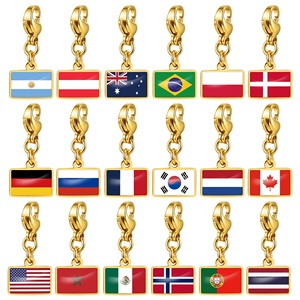 Pendentifs Breloques Mini Drapeaux Nationaux Étanche en Acier Inoxydable Plaqué Or 18 carats PVD, Breloque Drapeau Mexique USA pour Bracelet - Product Image 3