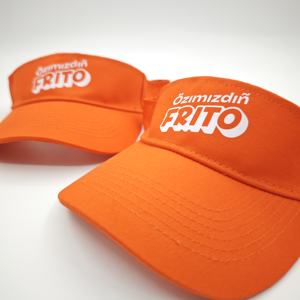 หมวกกันแดดปักโลโก้ตามสั่งสำหรับกีฬากลางแจ้ง เช่น เทนนิส กอล์ฟ วิ่ง ปั่นจักรยาน สีขาวดำ ขายส่ง - Product Image 3