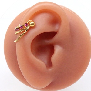 Nouvelles boucles d'oreilles Gaby en cartilage avec chaîne en strass, boucles d'oreilles à fleurs pour <span class=keywords><strong>piercing</strong></span>, hélix, bijoux de <span class=keywords><strong>piercing</strong></span> en gros - Product Image 5