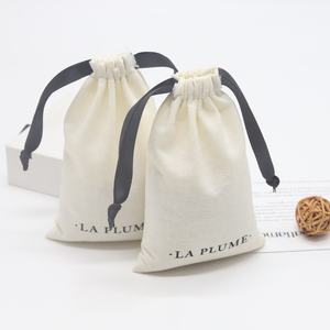 Emballage de bijoux recyclable en gros sac à cordon en lin et coton <span class=keywords><strong>mini</strong></span> <span class=keywords><strong>pochette</strong></span> en mousseline de coton rangement de cadeaux poussière beige - Product Image 1