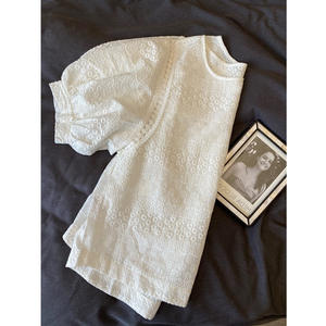 <span class=keywords><strong>เสื้อ</strong></span><span class=keywords><strong>ลูกไม้</strong></span>แขนสั้นสำหรับผู้หญิง<span class=keywords><strong>เสื้อ</strong></span><span class=keywords><strong>ลูกไม้</strong></span>แขนพองระบายอากาศได้ดีเสื้อมี<span class=keywords><strong>ลูกไม้</strong></span>ที่เหมาะกับการช้อปปิ้งสุดสัปดาห์ - Product Image 2