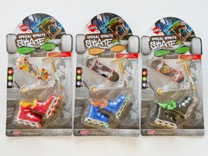 Jouets numérique pont doigt planche à roulettes <span class=keywords><strong>Skatepark</strong></span> doigt Scooter Skate embarquement chaussures de patinage à roulettes classique jeu de bureau jouets cadeaux - Product Image 6