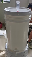 Seau de fermentation en plastique de 20 litres, qualité alimentaire, fourni par l'usine, seau en plastique de 5 gallons, fournisseur premium Gold SDPAC