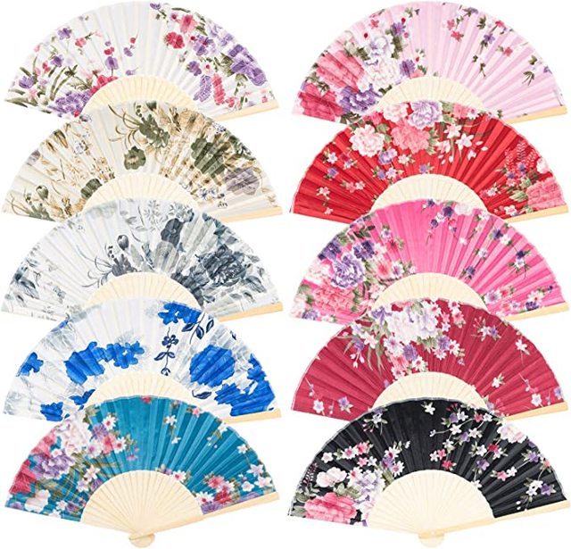 Cute Wholesale Customised Wooden Folding Bamboo Hand Fan With Pouch Chinese Folding Fans Silk Veil Fans