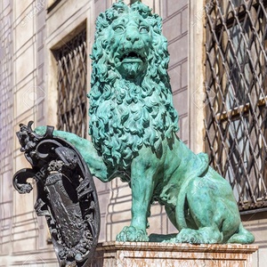 Statue décorative de lions en bronze ancien pour jardin - Product Image 1