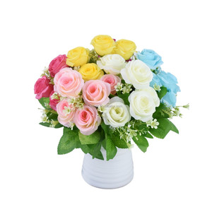 Venta al por mayor <span class=keywords><strong>rosas</strong></span> artificiales decoración flor artificial pequeños Ramos fiesta en casa boda decoración <span class=keywords><strong>rosas</strong></span> flores ramo <span class=keywords><strong>de</strong></span> novia - Product Image 6