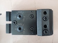 Poinçon de pliage de haute précision pour presse plieuse |   Outil de poinçonnage de tôle durable |   Presse industrielle personnalisable