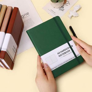 Cuaderno de Tapa Dura Personalizado Promocional con Grabado, Encuadernación Forrada, Correa Elástica y Logotipo - Product Image 4