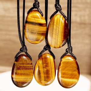 Đá Quý Tự Nhiên Hình Dạng Không Đều Mắt Hổ Mặt Dây Chuyền Vòng Cổ Dành Cho Nữ Dây Đen Có Thể Điều Chỉnh - Product Image 1