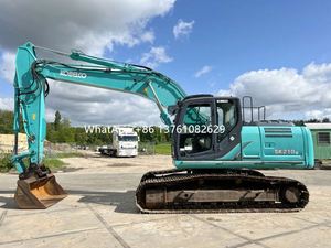 Excavadora Japonesa Usada Kobelco SK210LC-9 de Alta Calidad y Diseño Original - Product Image 2