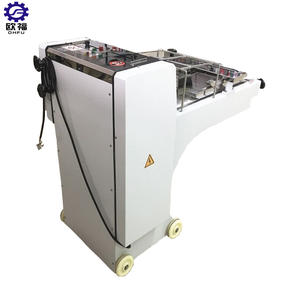 Rouleaux <span class=keywords><strong>de</strong></span> <span class=keywords><strong>pain</strong></span> commerciaux à grande vitesse Barres <span class=keywords><strong>de</strong></span> <span class=keywords><strong>pain</strong></span> grillé Pâte Toast Façonner formant Mini rouleau <span class=keywords><strong>de</strong></span> pâte à <span class=keywords><strong>pain</strong></span> - Product Image 4