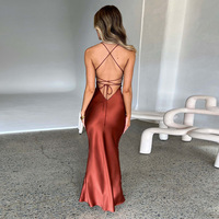 Mode fête Wrap hanche Sexy Slim Fit dos ouvert taille mince queue de poisson longue robe longue moulante robe de sirène