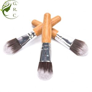<span class=keywords><strong>Pinceau</strong></span> <span class=keywords><strong>de</strong></span> maquillage en bois écologique 8A avec logo personnalisé, <span class=keywords><strong>applicateur</strong></span> <span class=keywords><strong>de</strong></span> <span class=keywords><strong>fond</strong></span> <span class=keywords><strong>de</strong></span> <span class=keywords><strong>teint</strong></span>, <span class=keywords><strong>pinceau</strong></span> pour masque facial en argile vegan, mini <span class=keywords><strong>pinceau</strong></span> en bambou pour masque facial - Product Image 5
